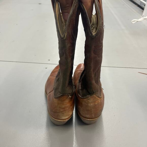 VTG Dingo Western Cowboy Boots Distressed Brown Made in USA SZ 10.5 - Picture 4 of 8